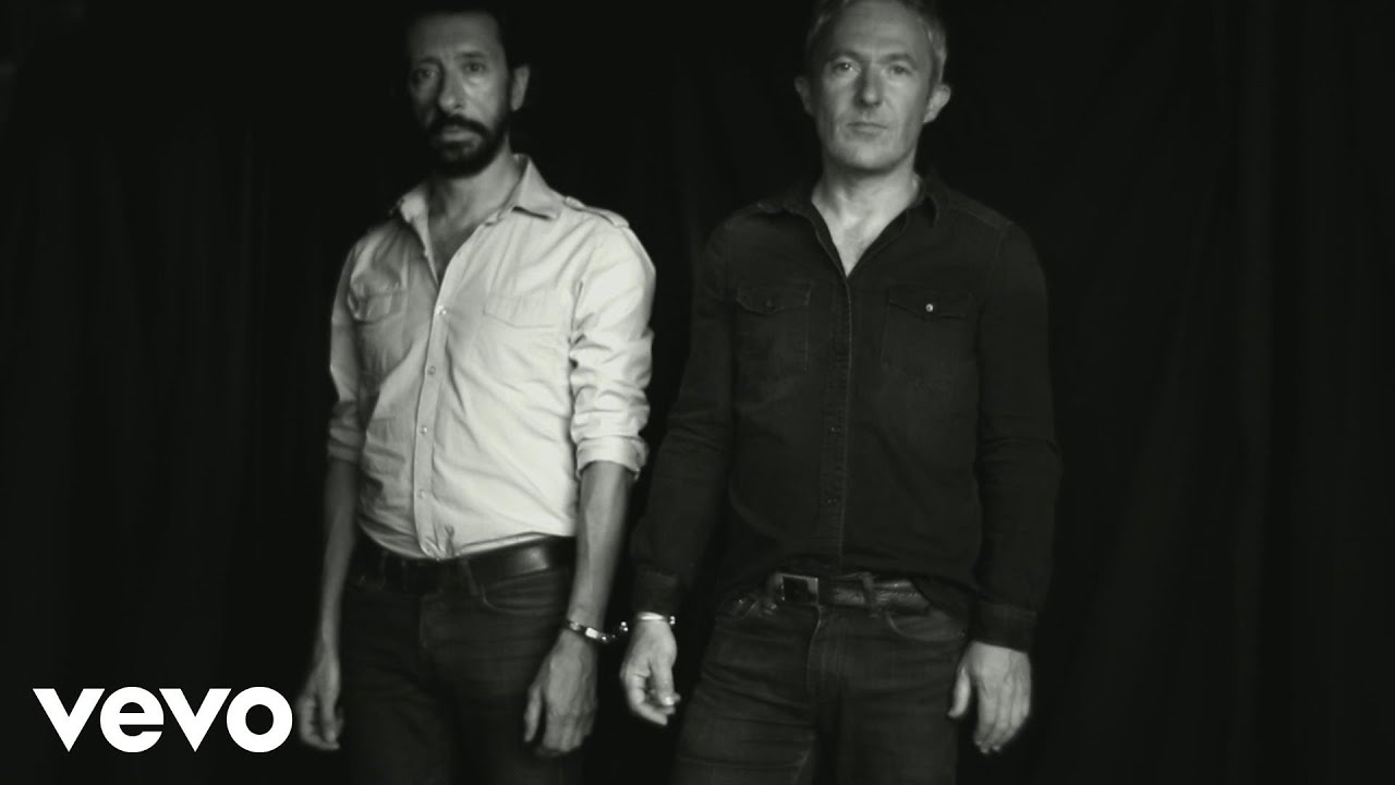 Les Innocents - Les philharmonies martiennes (Clip officiel)