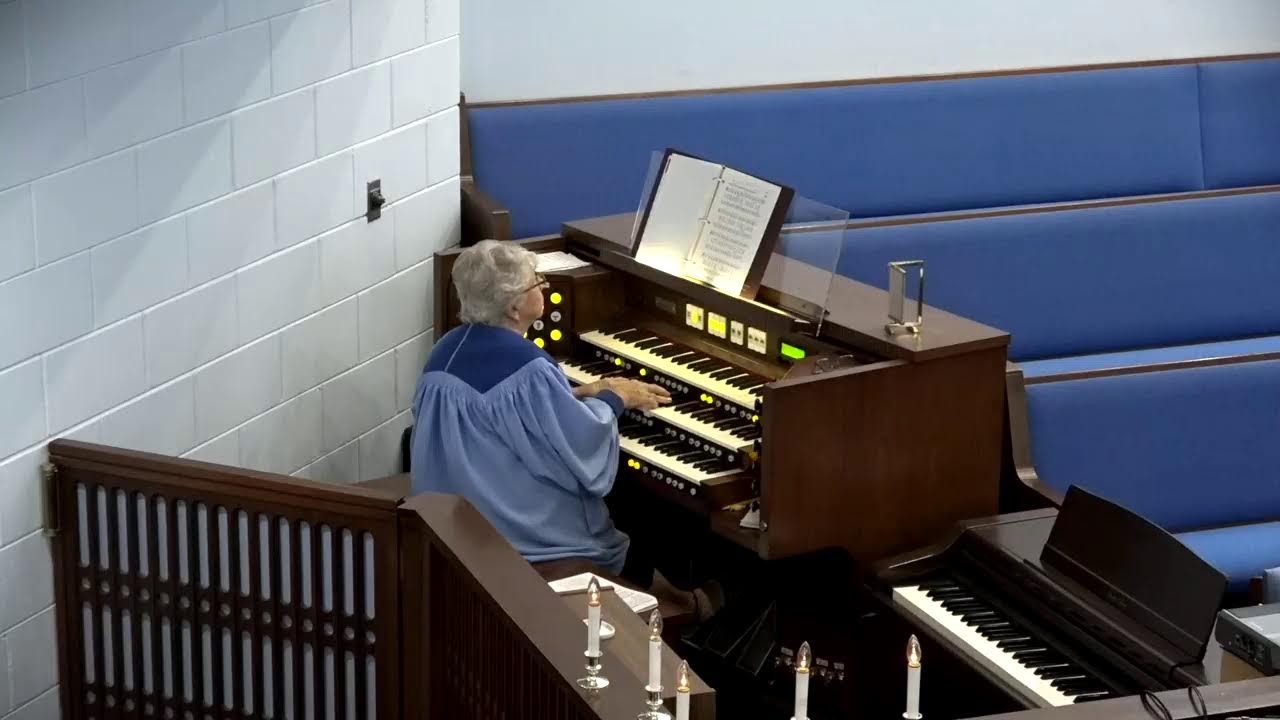Redeemer Lutheran Church Worship - Livestream December 25, 2025