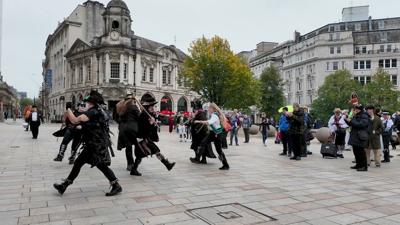 Beorma Morris in Victoria Square, Fools and Beast Unconvention