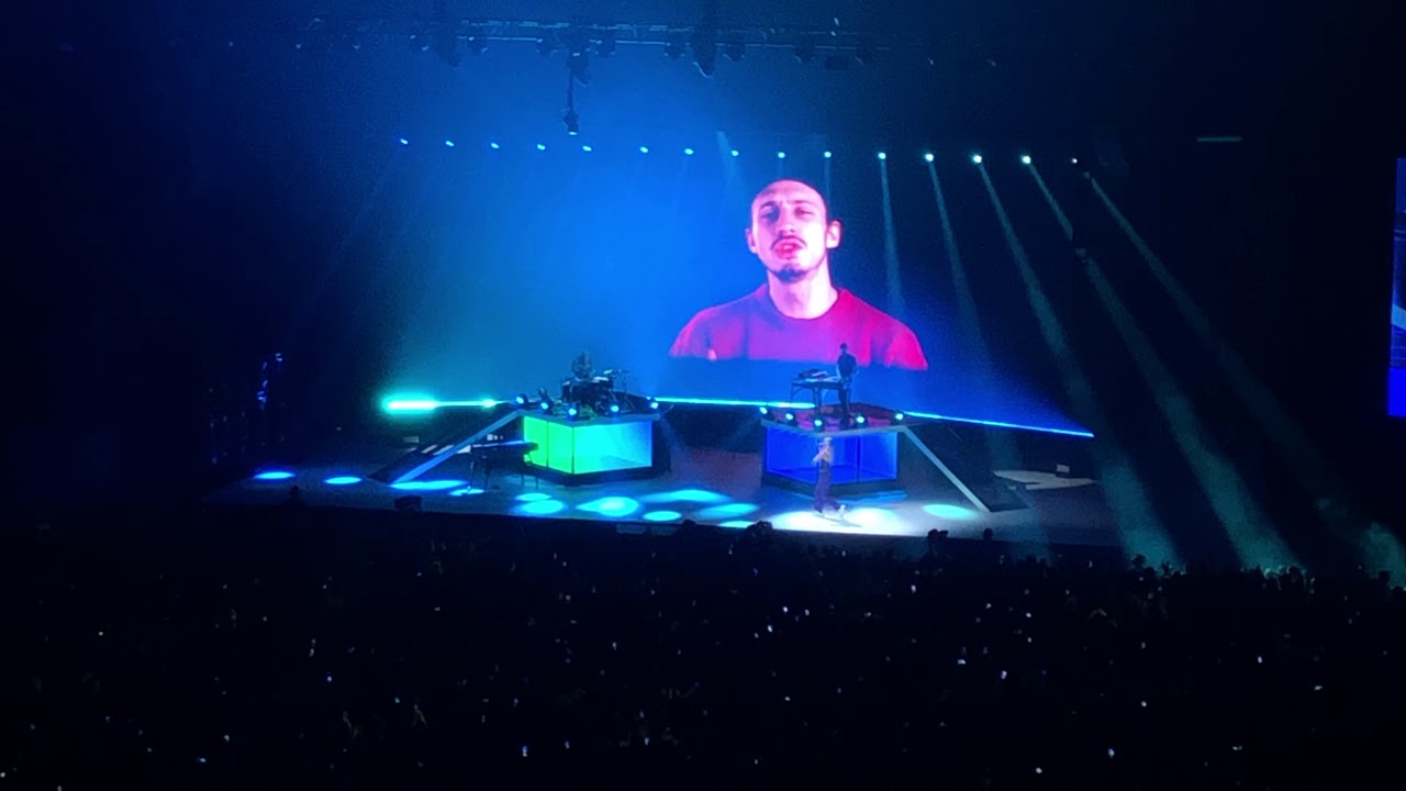 Tout oublier (Live) - Angèle - Bordeaux 14 Nov 2019