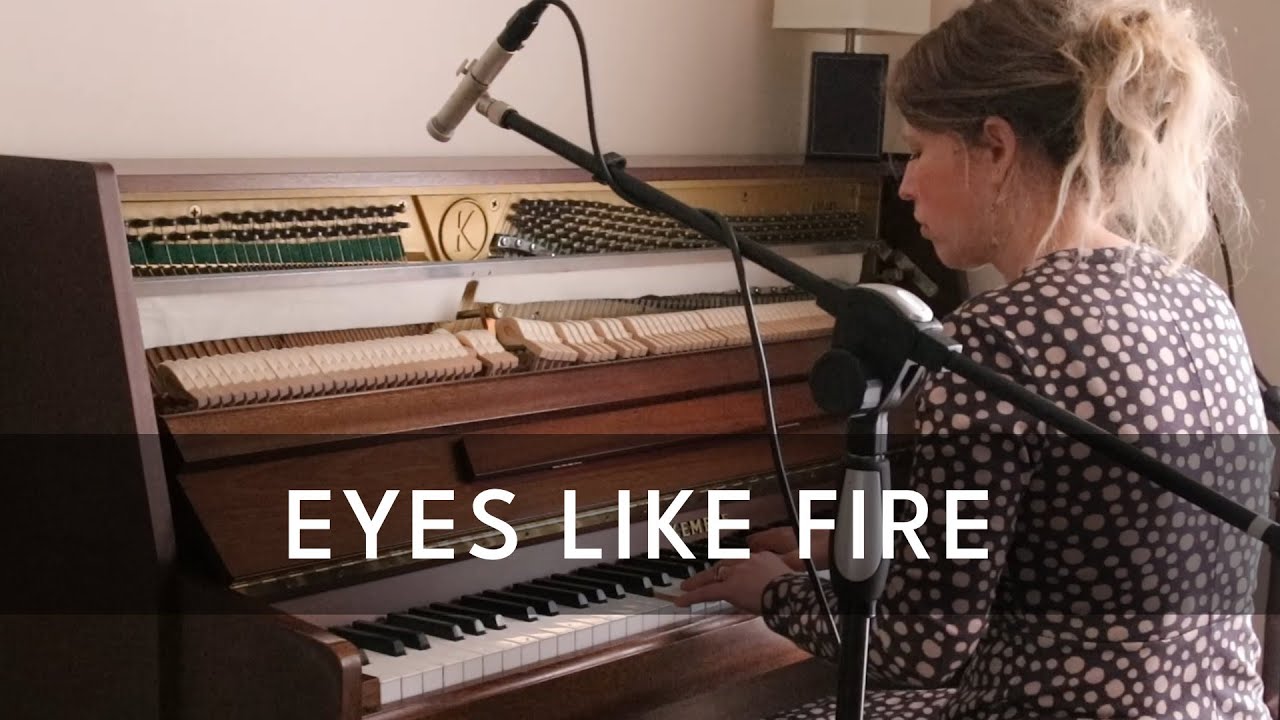 EYES LIKE FIRE. Spontaneous piano instrumental music. 444Hz. Worship / prayer / meditation / soaking