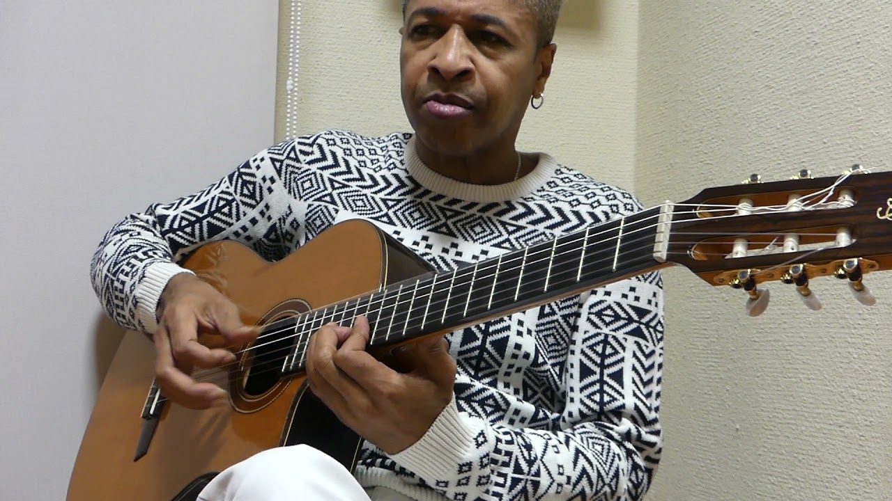 Oyé como va. (Santana) by Naudo
