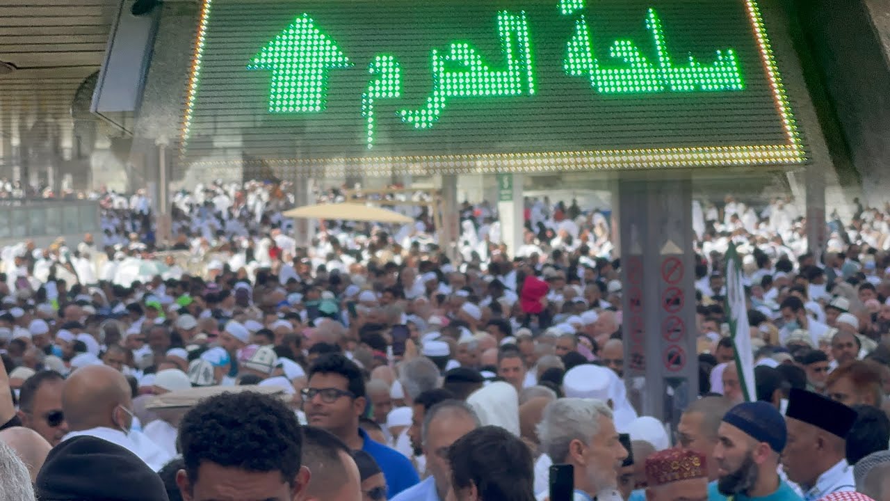 شاهد كيف تتجنب إزدحام يوم الجمعة وتصلي في هدوء طريق مختصر إلي الحرم المكي لايعرفه الكثير 