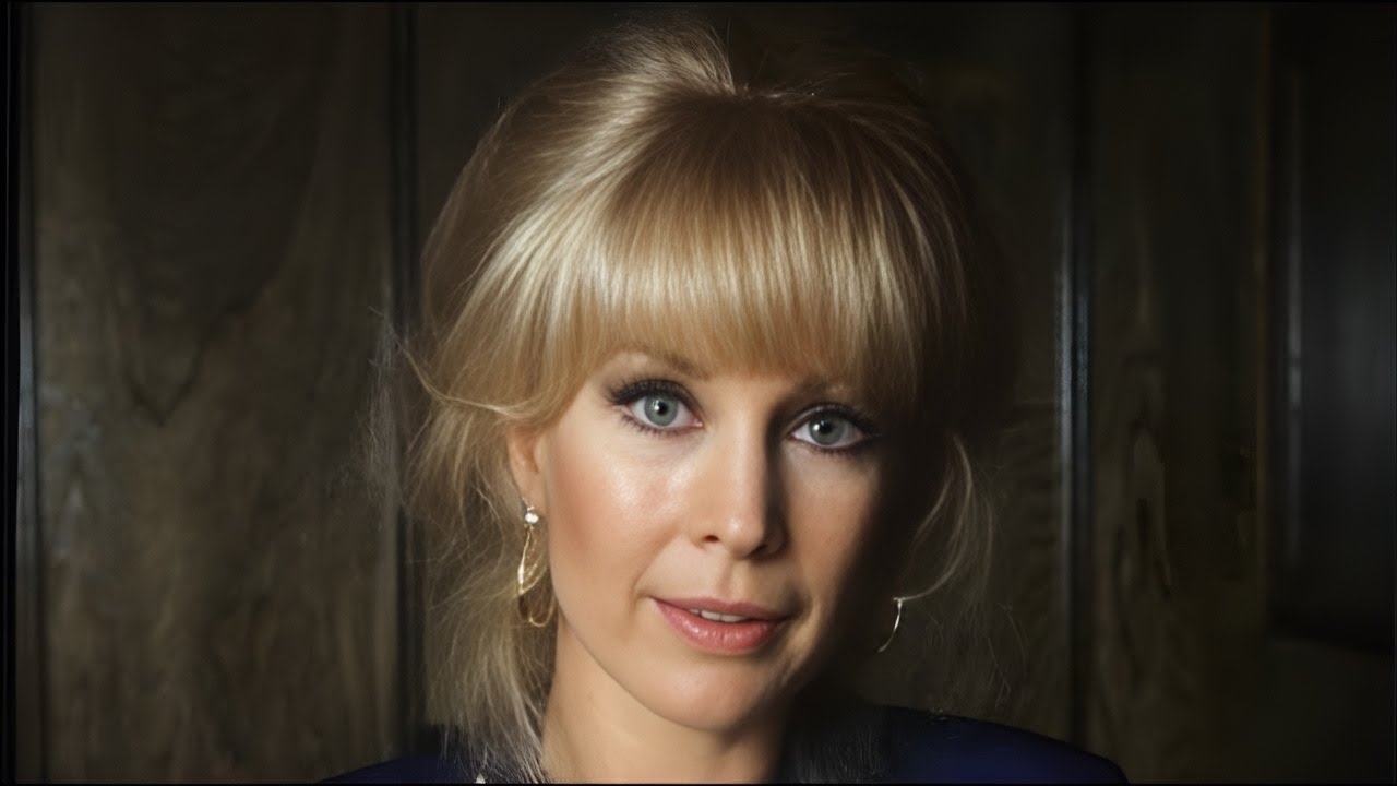 She Shows It All – Rare Photos Of Barbara Eden for Adult Eyes Only