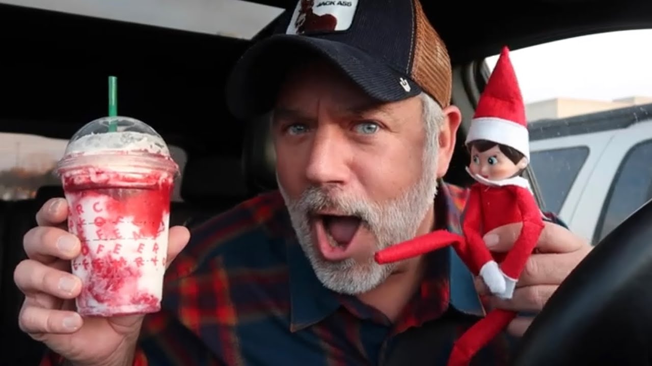 TRYING STARBUCKS ELF ON THE SHELF FRAPPUCCINO!