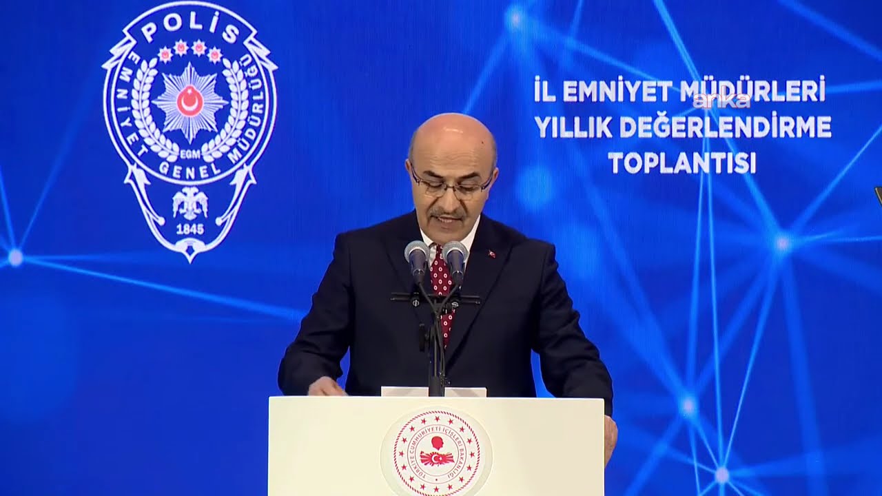 İ&ccedil;işleri Bakanı Ali Yerlikaya,&nbsp;81 İl Emniyet M&uuml;d&uuml;rleri ile değerlendirme toplantısında