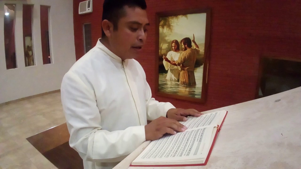 Pregon pascual 2017 Sacerdote católico