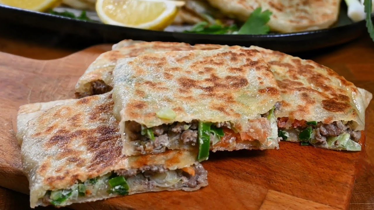 Простой и быстрый способ приготовить мутабак 🥙 Вкусный рецепт, который стоит попробовать 🌟