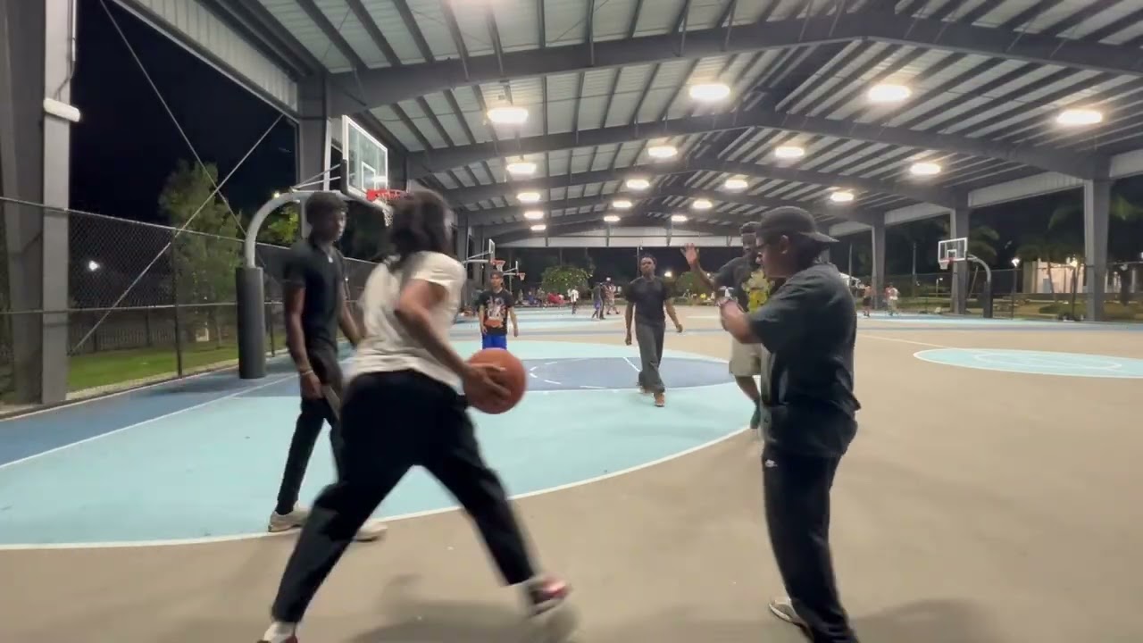 2x Speed Public Park Basketball