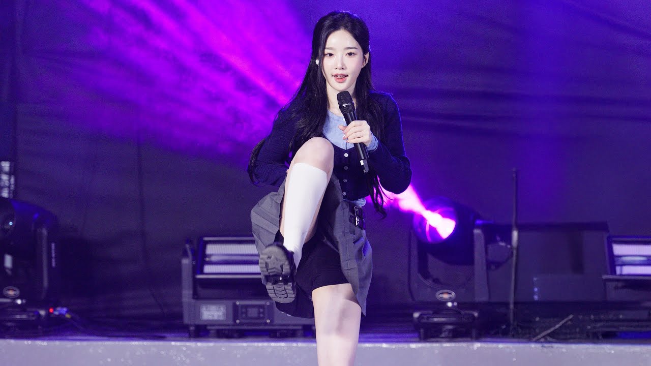 251025 김유연 KimYooYeon 트리플에스 tripleS Full ver 깨어+논스케일+Love2Love+라이징+Girls Never Die 4K 직캠 @수원시청소년대축제