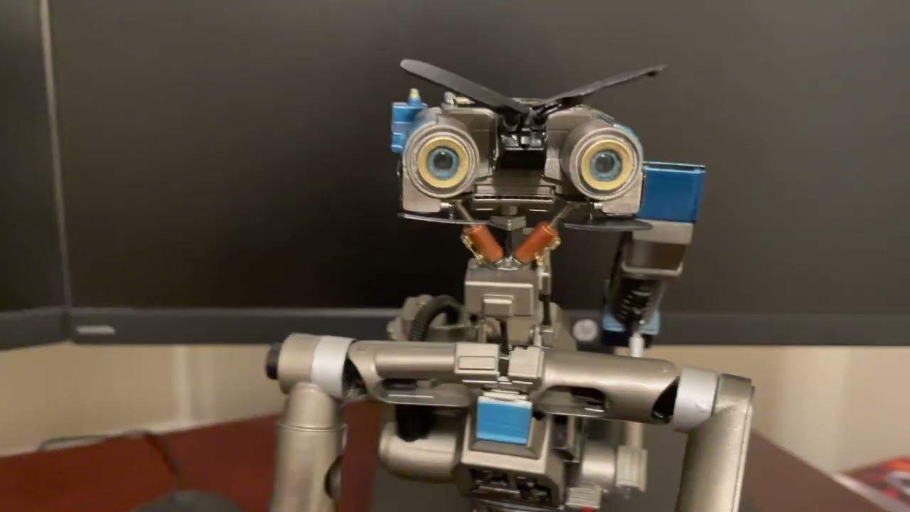 Short Circuit Number Johnny Five 5 Toy Replica Model Robot Review