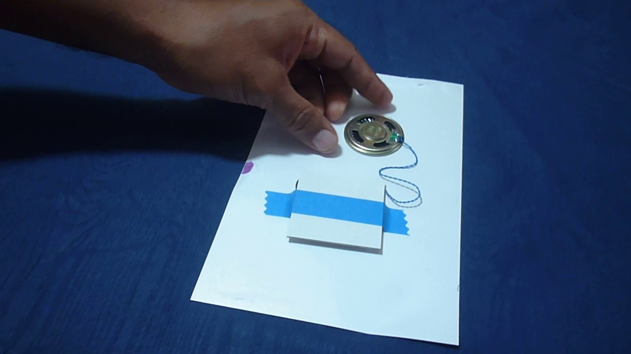 Modulo para tarjeta de felicitación, con sensor de luz.