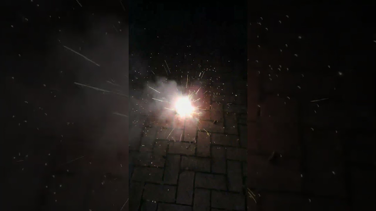 Wilde Hummel #fireworks #viralvideo #pyro #crackers