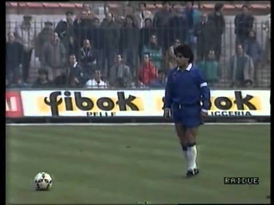The Genius of Football : Maradona ( XV )