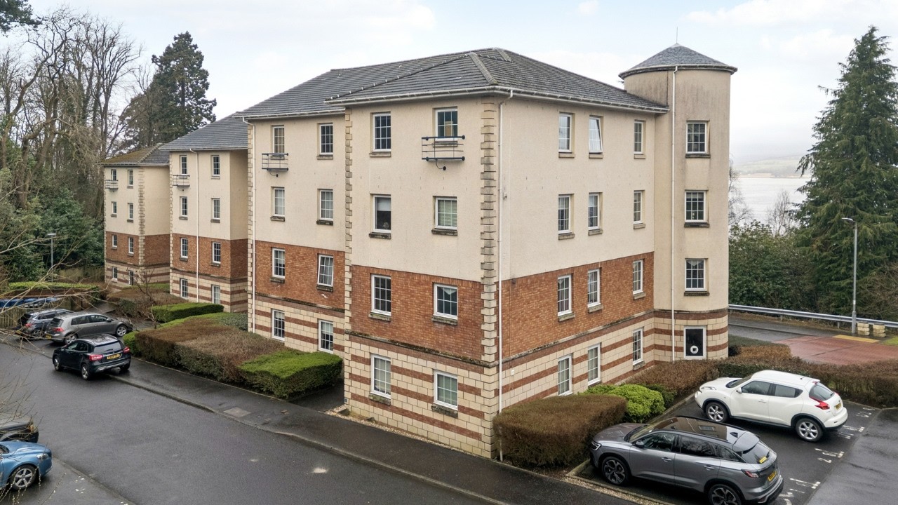 1/1, 2 Silver Birch Wynd, Port Glasgow, PA14 6QY
