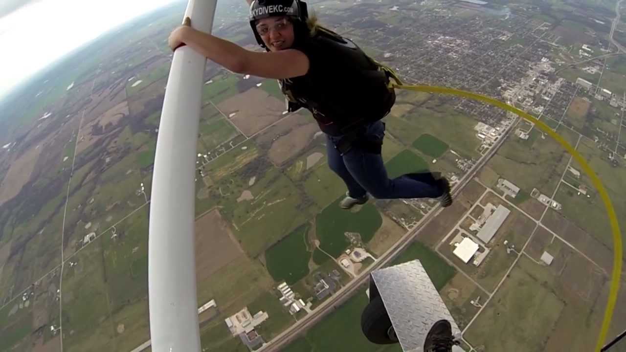 SKYDIVE FROM 3,500 FEET