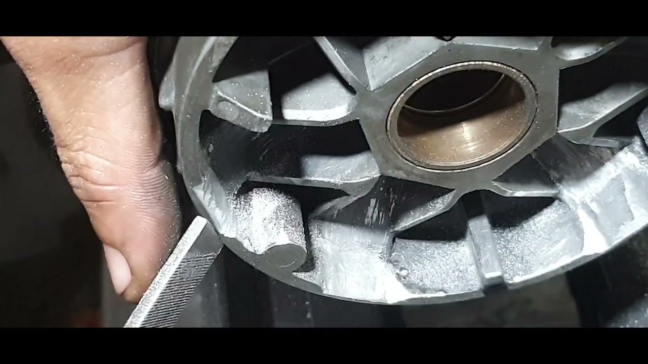 TIRANDO O LIMITADOR DO VARIADOR DA SCOOTER. PCX, NMAX, CITYCOM, DOWTOWN, XMAX, BURGMAN, PRIMA