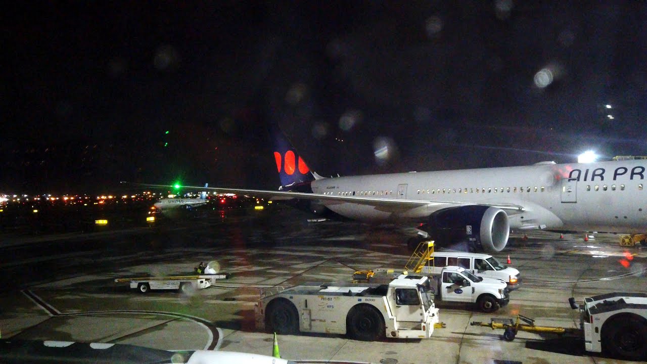 Turkish Airlines Flight TK30 | 10-Hour Newark (EWR) to Istanbul (IST) Flight ✈️