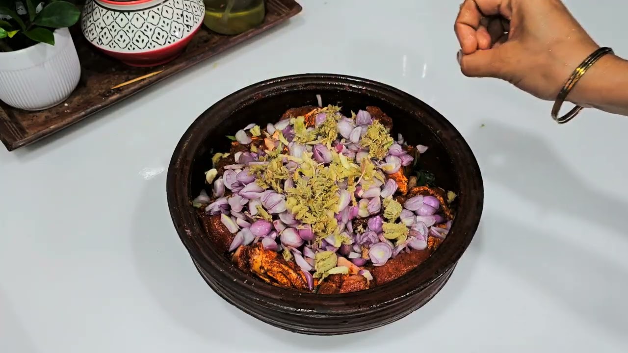 ബീഫ് ഒന്ന് ഇങ്ങനെ വെച്ച് നോക്കു സവാള വഴറ്റണ്ട മസാല ചേർക്കണ്ട |