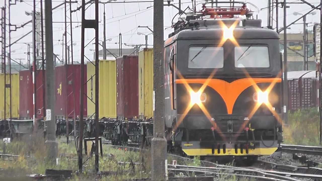 Seria 140 kolei czeskich (dawna seria E499.0; polskie oznaczenie ET13) przewoźnika STK
