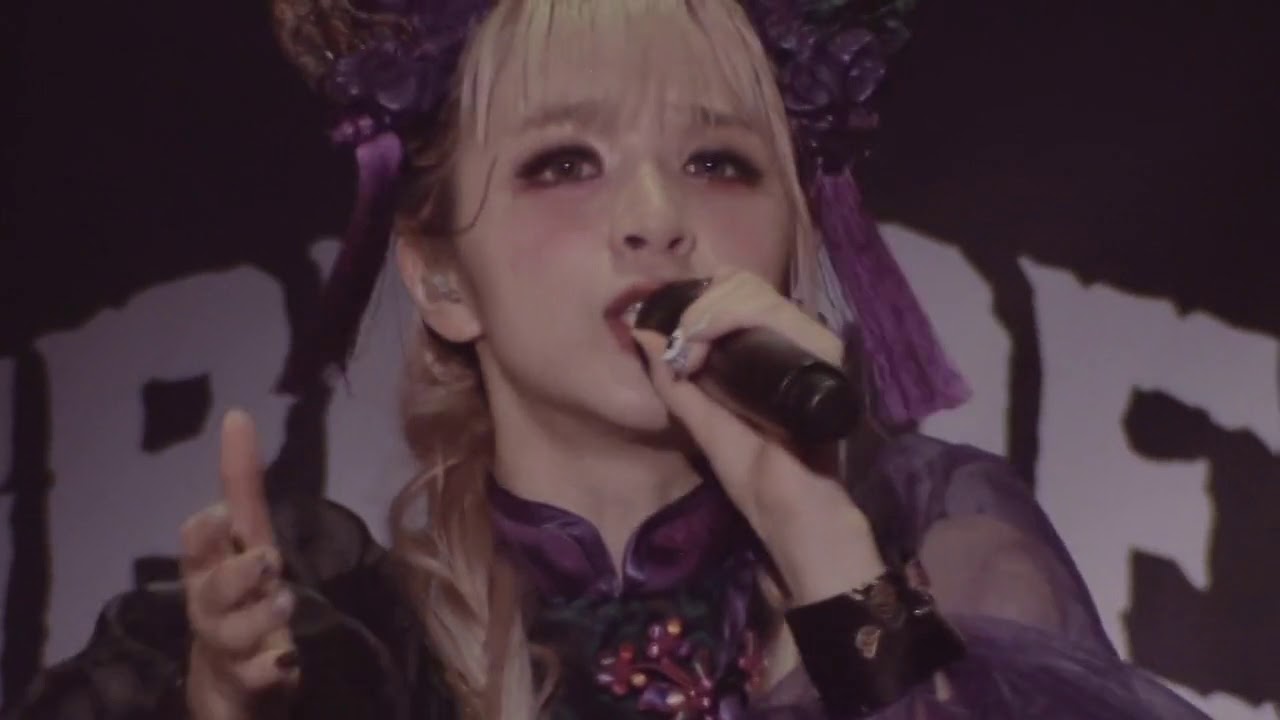 2018 / GARNiDELiA-MIRAI [LIVE] 건슬링거 스트라토스 ED