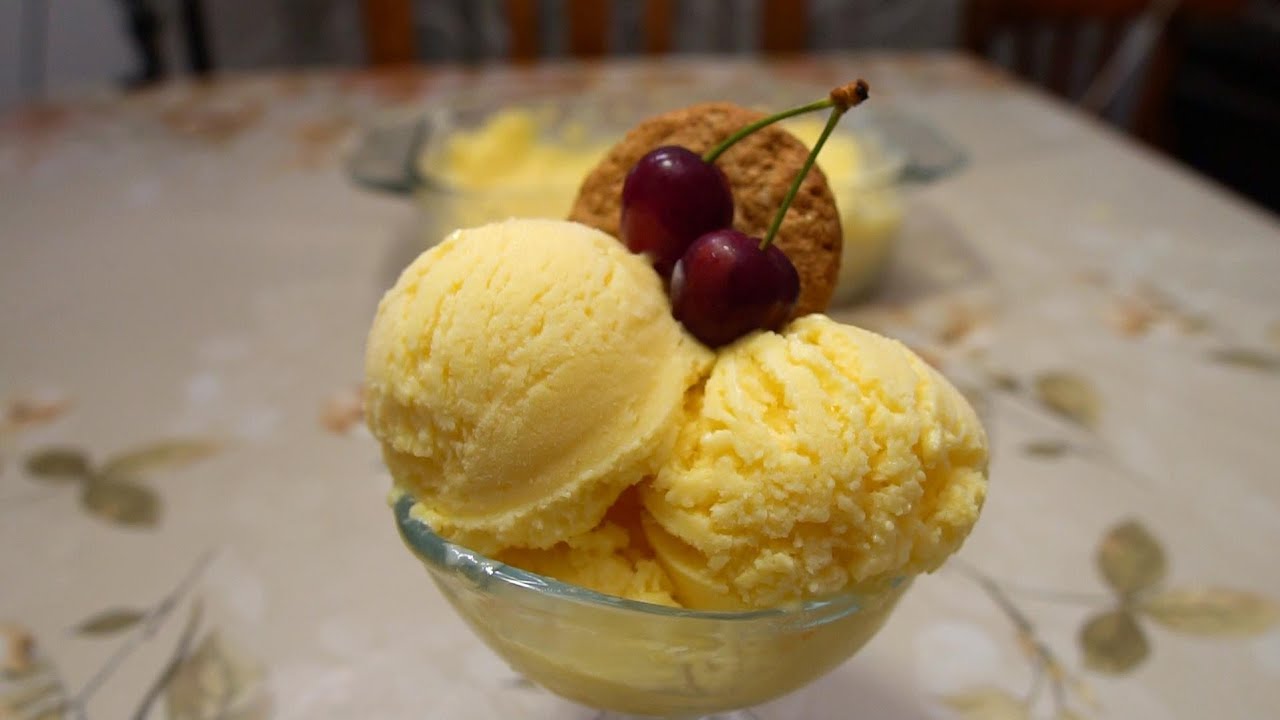 Nëse keni qumësht dhe vezë, përgatisni akulloren e fëmijërisë që do tju shoqërojë gjithë verën 🍨