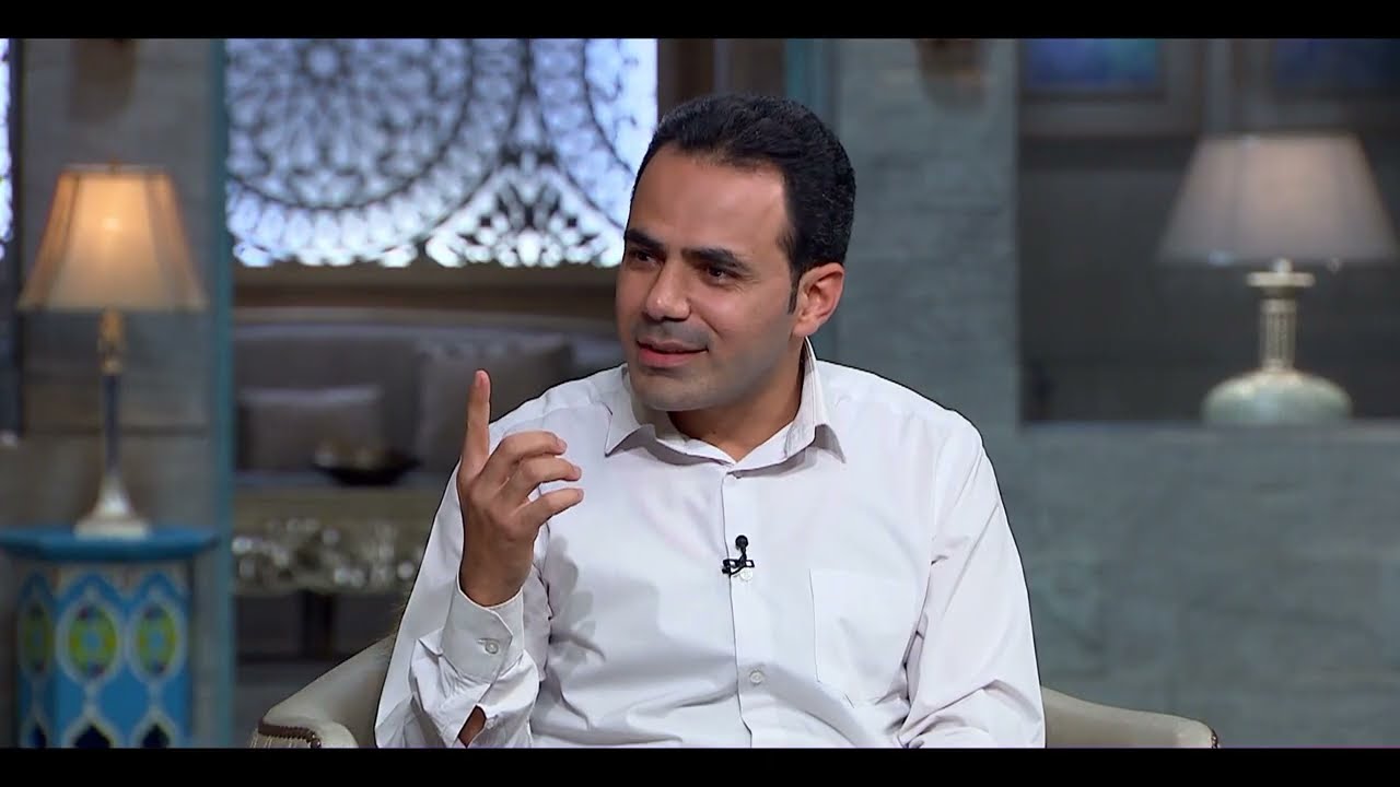 صاحبة السعادة - مطرب في دار الأوبرا ومنشد ديني هيبدع في إبتهال صلى الله على محمد صلى الله عليه وسلم