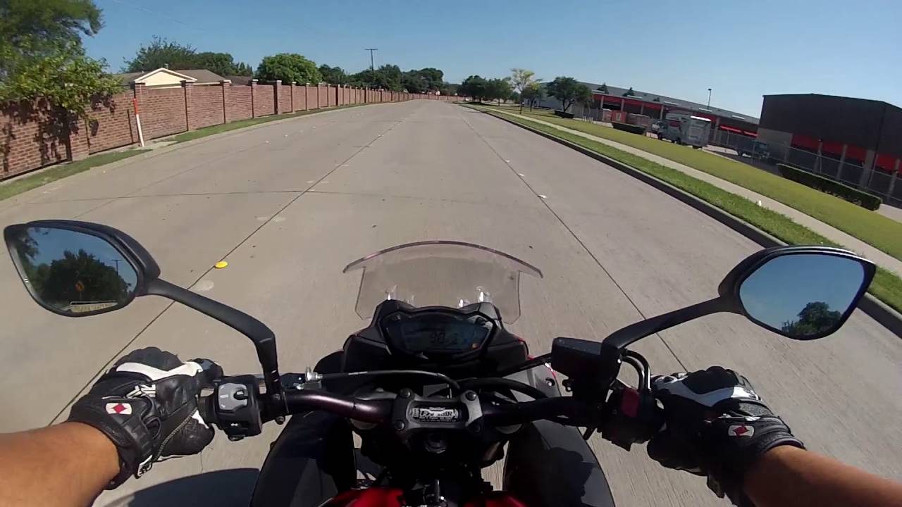 SUZUKI GSX-S1000F TEST RIDE