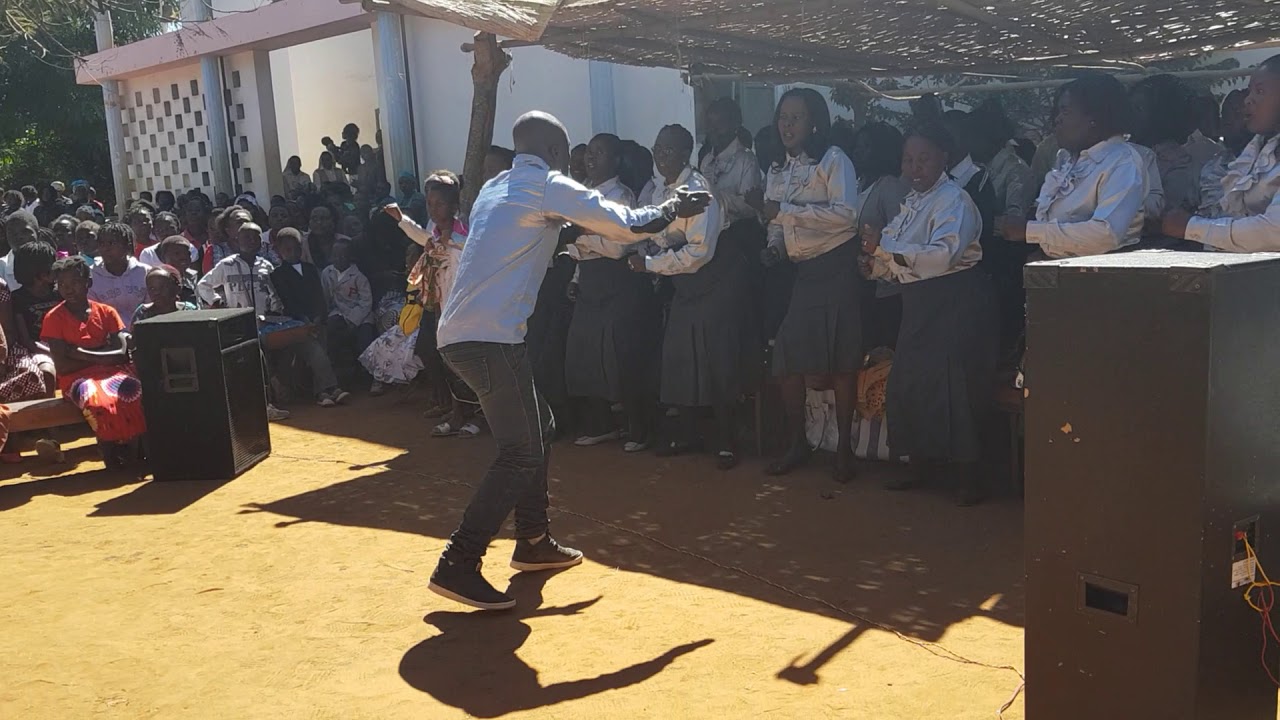 Chuma chathuchi by St Bakita Vila Ulónguè