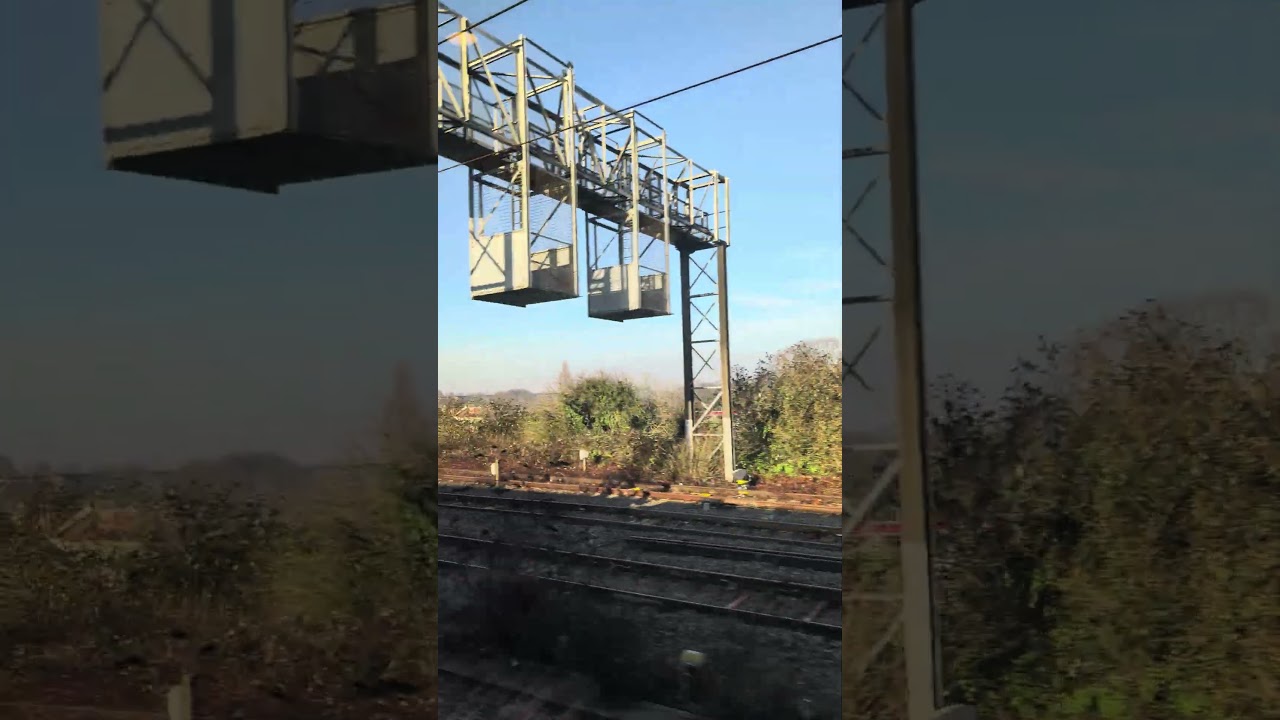 Elizabeth Line train view london 🇬🇧. 
