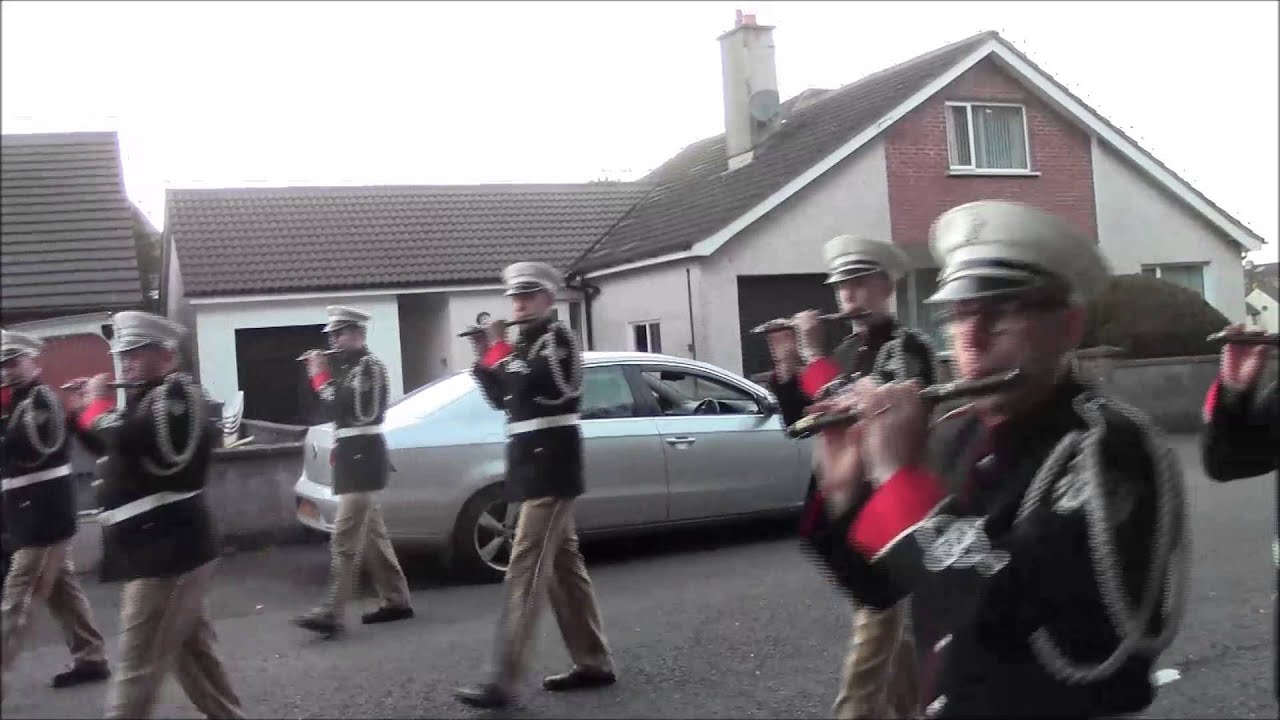 Ballyquin FB @ Macosquin First Flute Parade 2015