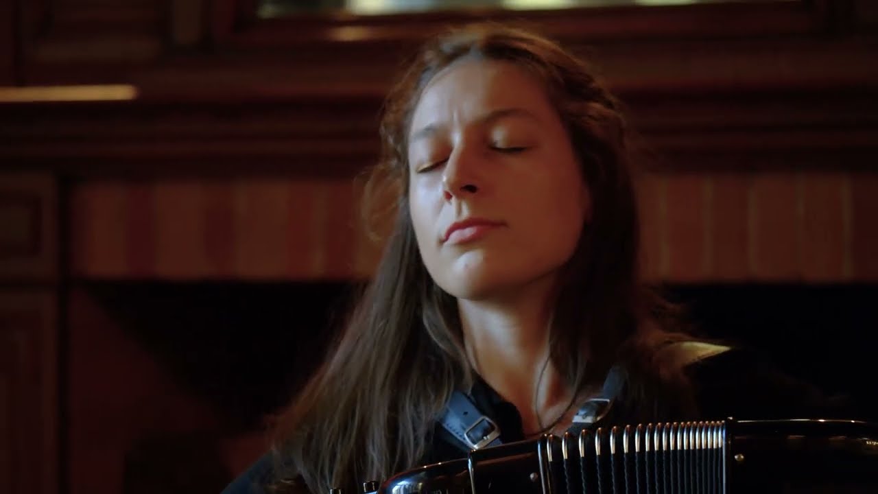 Prélude et fugue en Sol#m de J.S Bach, interprété par Maÿlis Arrat