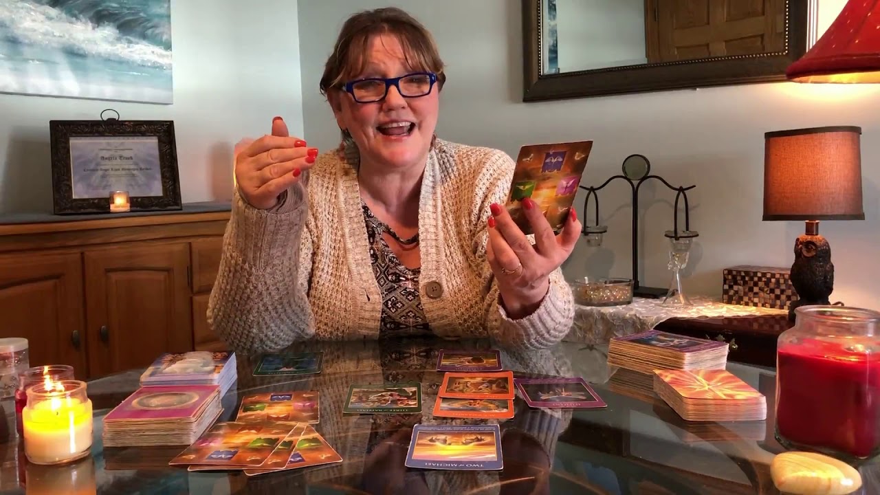 Capricorn March 2019 Tarot/Angel Card Reading