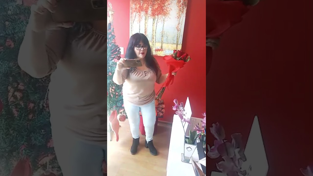 FELIZ CUMPLEAÑOS YO JAJA 🤣 MAGDALENA DE LA FUENTE ESCRITORA GAVIOTA WRITER GULL DIOSITO T AMO🙏❤️💋💸💰🍀