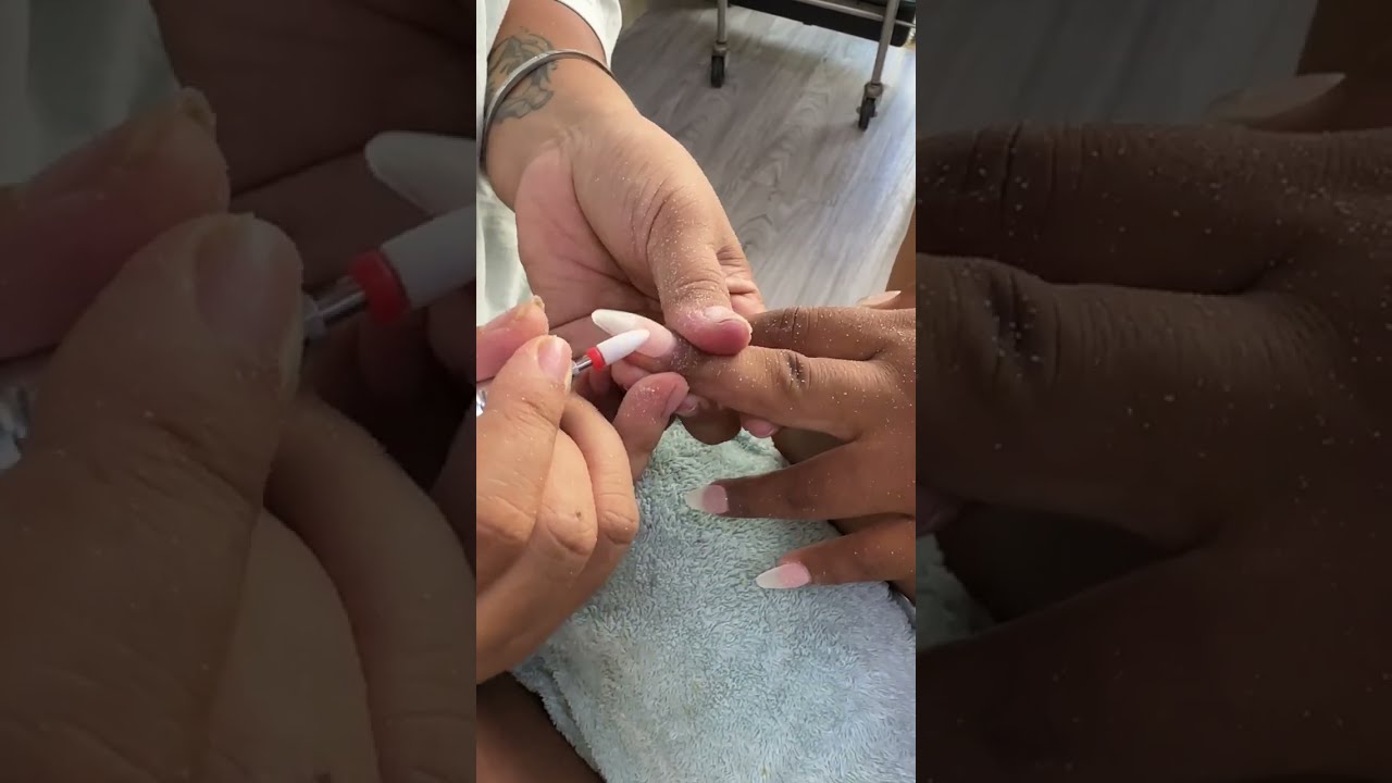 Nail Extensions + Pink #nails #nailart #nailextension #nailgram #naildesign #nailtutorial #beautiful