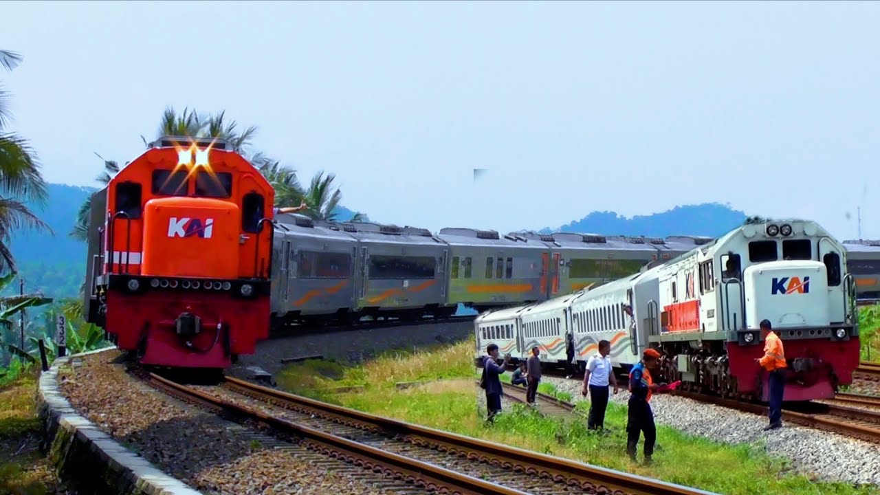 DETIK-DETIK LOKOMOTIF JOGLO TERHENTI DI TENGAH JALUR BERKELOK AKIBAT TROUBLE