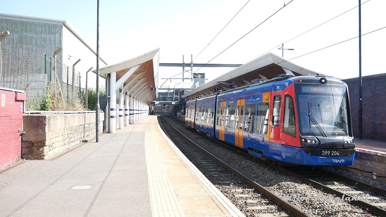 SuperTram (Sheffield, England 🇬🇧): ⚫𝗧𝗿𝗮𝗶𝗻-𝗧𝗿𝗮𝗺 𝗥𝗼𝘂𝘁𝗲 - Rotherham Parkgate to Cathedral | 𝑭𝒖𝒍𝒍 𝑹𝒊𝒅𝒆
