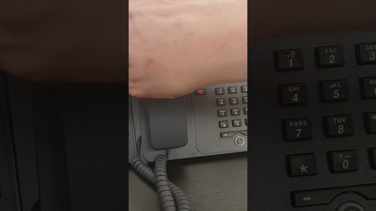 Avaya J139 Transfer a call