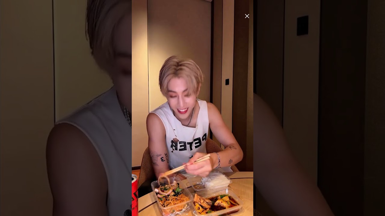 Live Weibo: 段宜恩 29.06.2025 Mark Tuan