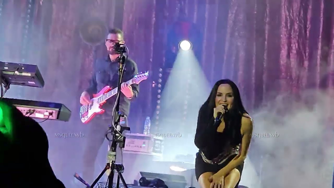 Breathless – The CORRS (Live in Manila 2023 | Day 1)