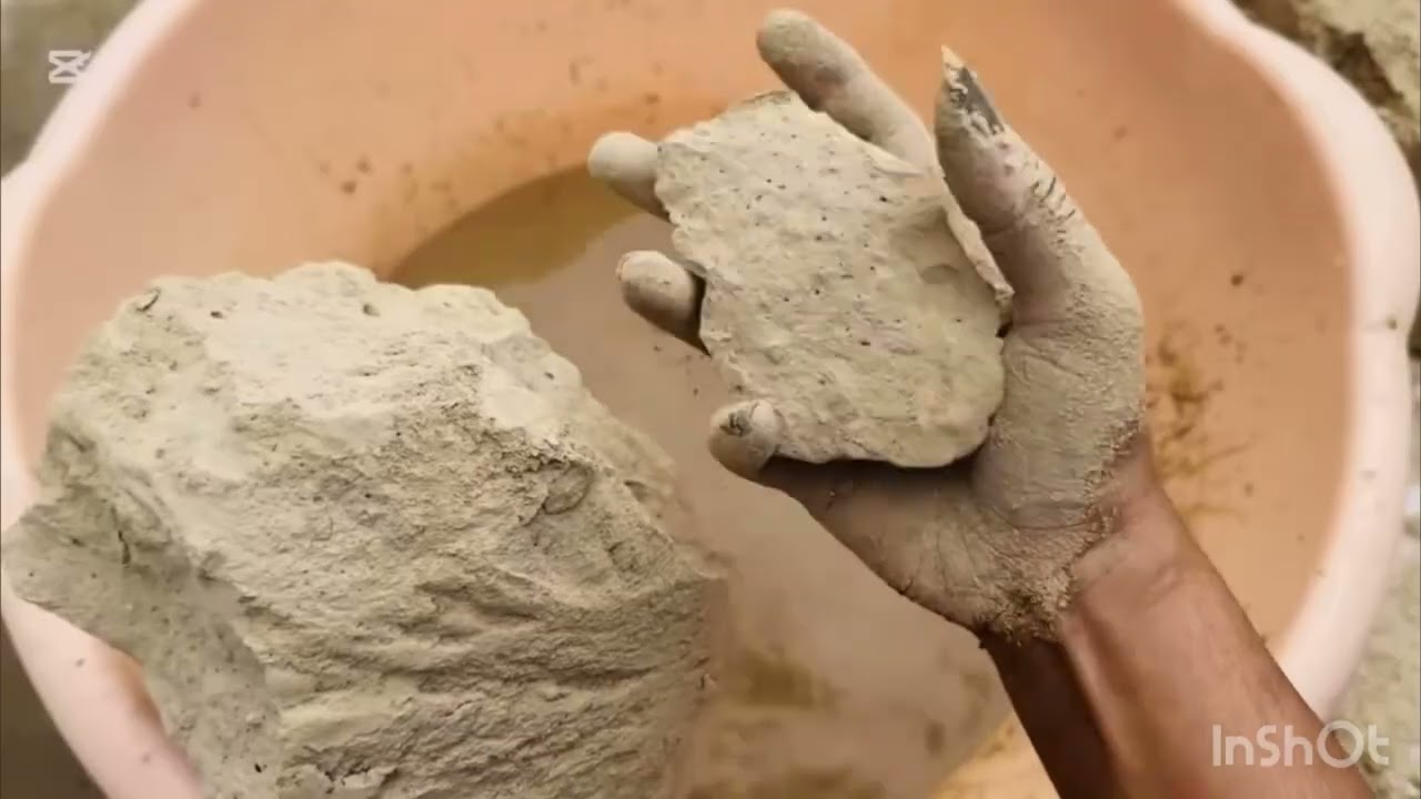 Asmr New vedio Crumbling 