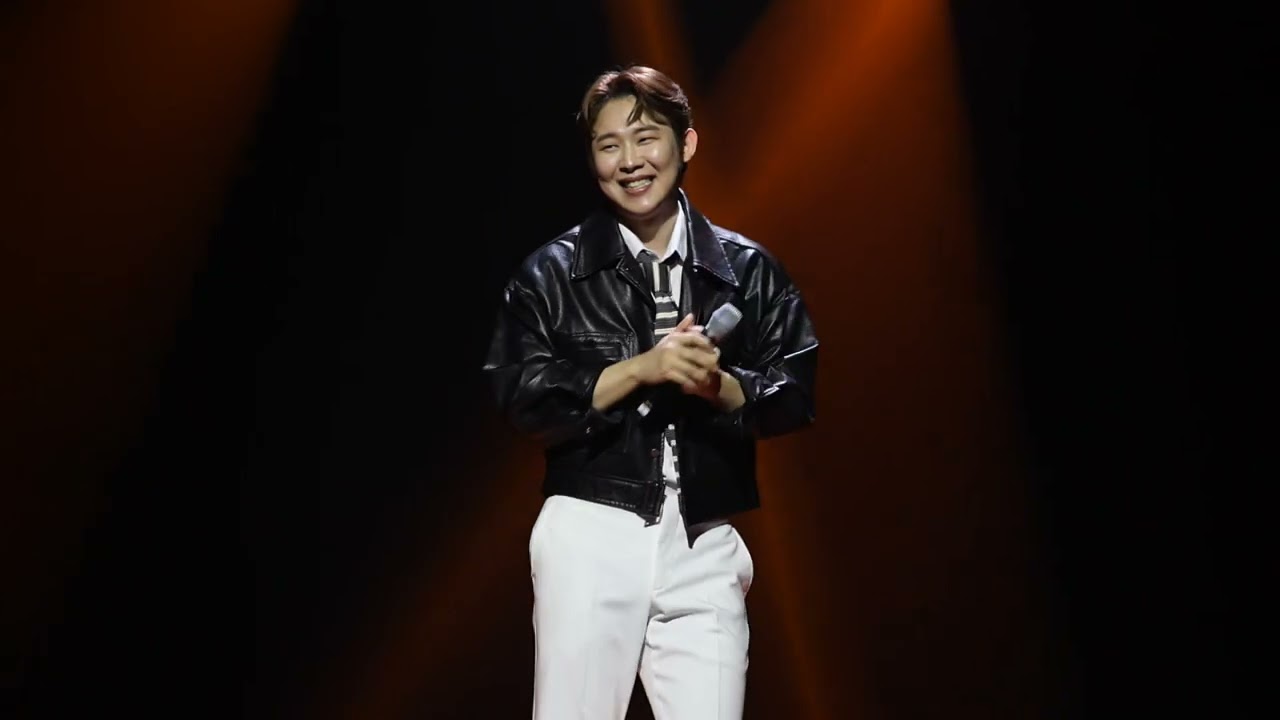 진욱 떠나렵니까.  진욱  울산 활력 톡톡 신나는 가요무대.   🎶 〰️   진욱 님 무대는 국보급. 최고의무대 였습니다 