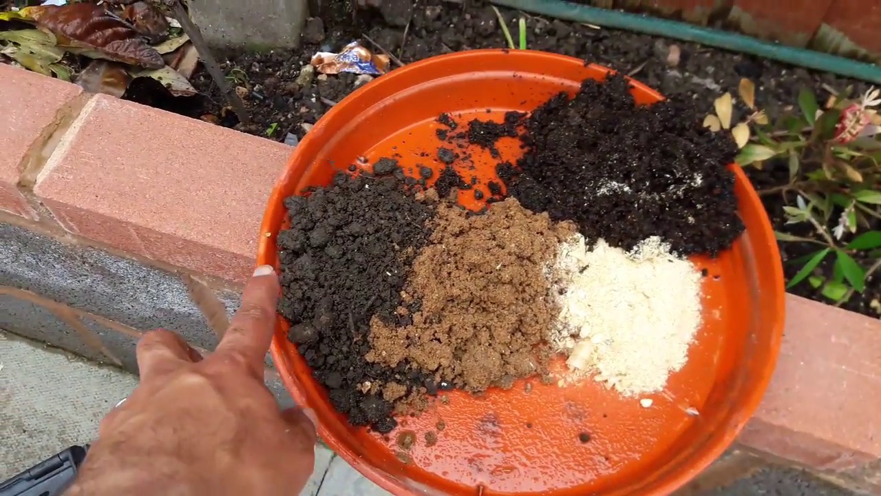 How to mix Topsoil, Compost Sharp Sand and Sawdust ratios