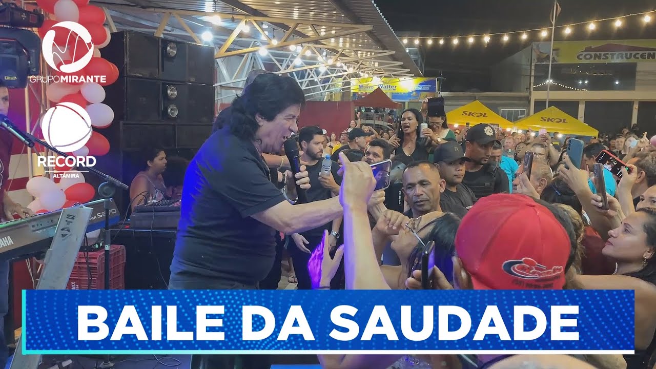CANTOR CLÉO SOARES REÚNE MULTIDÃO DURANTE BAILE DA SAUDADE, EM ALTAMIRA.