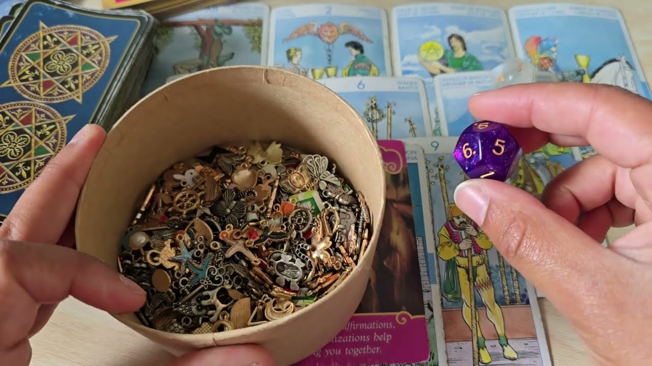 Capricorn ♑️ PERSON ON YOUR MIND Tarot Reading ❤️