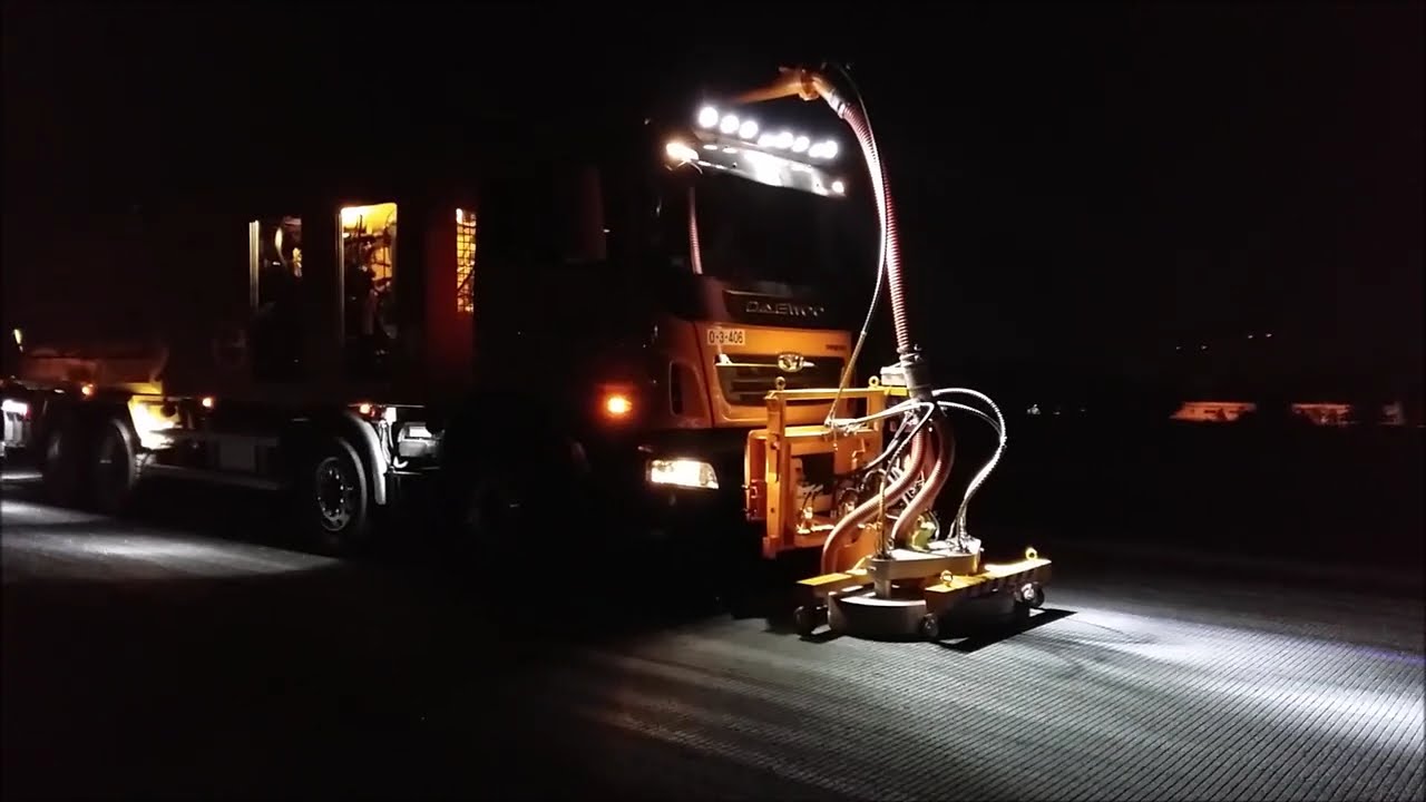 RETECH Runway rubber removal vehicle