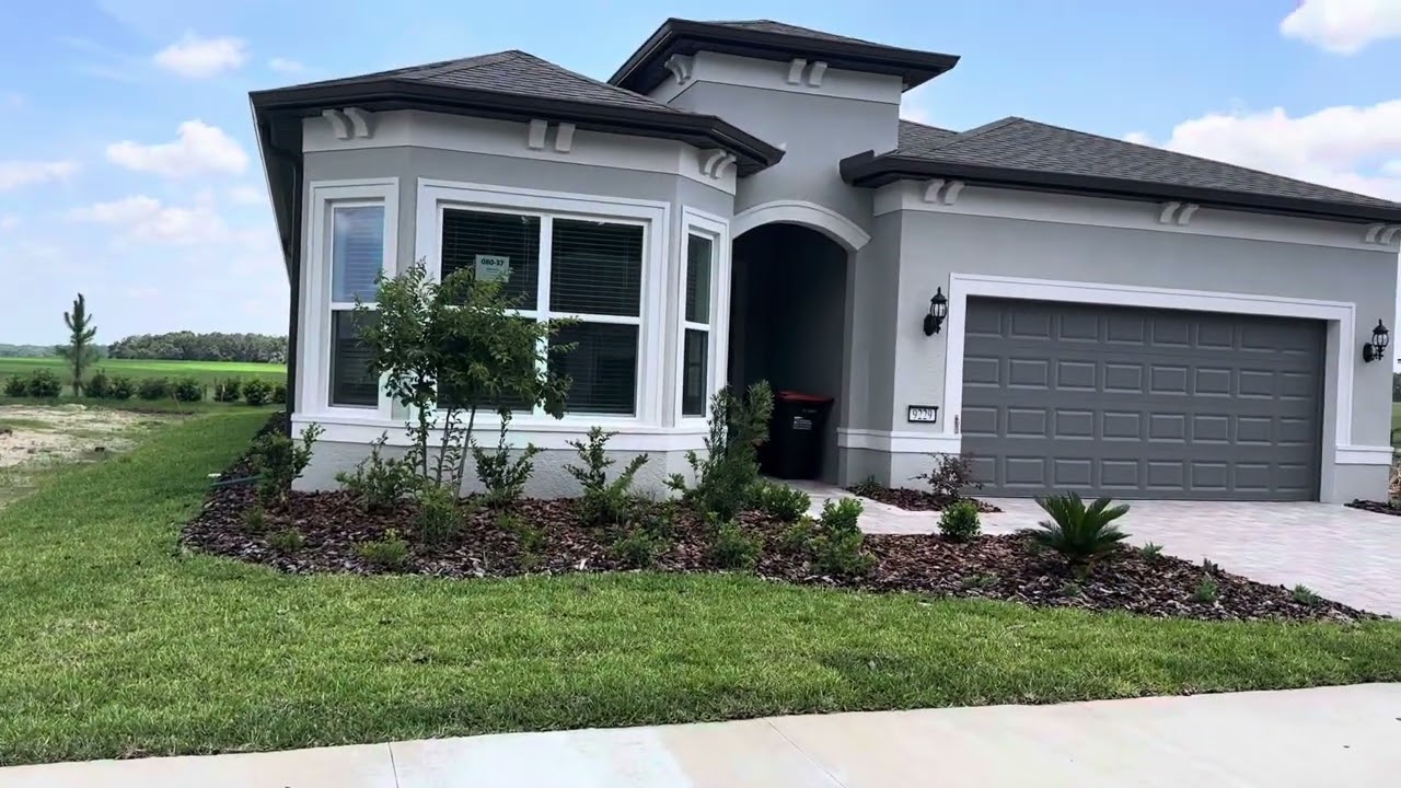 Del Webb Stone Creek, Ocala, FL - Saratoga 2 - Echelon lots adjacent to the Live Oak Stud Farm