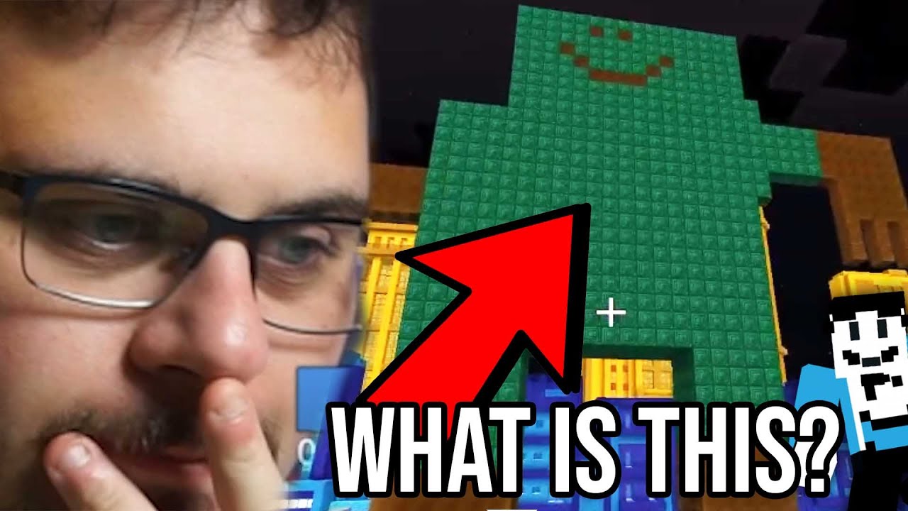 ЖУТКИЕ праздничные постройки! — Творческий вызов Minecraft!