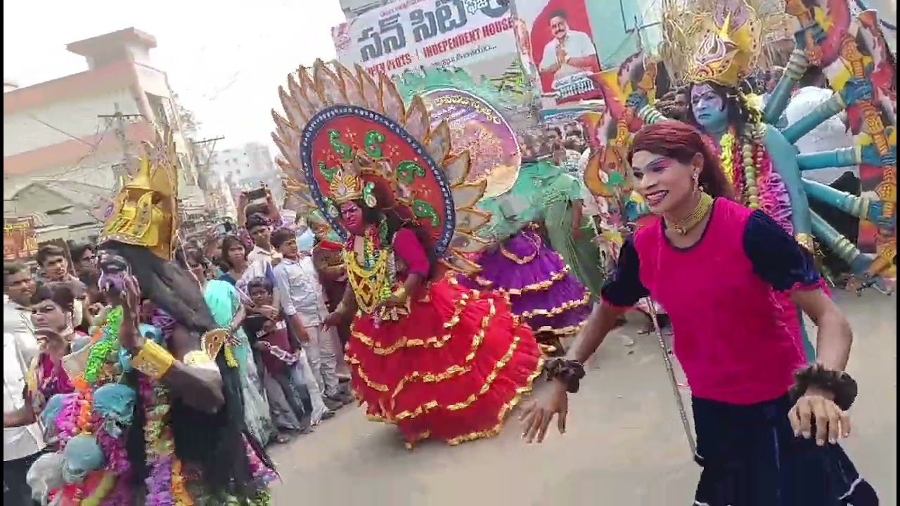 ఏలూరు పడమర వీధి జాతర. కొర్ల బండి ఊరేగింపు 🙏🙏