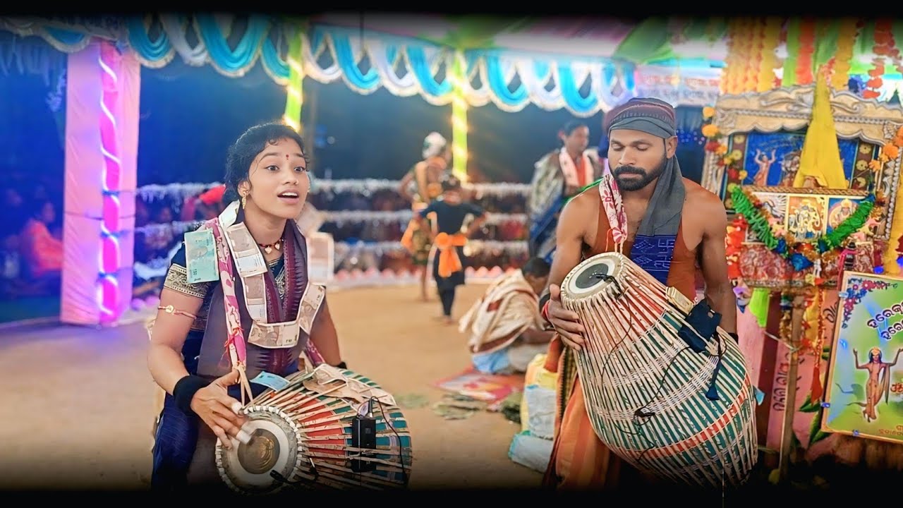 ଶ୍ଳୋକ ଉଚ୍ଚାରଣ ଓ ବାଦ୍ୟ ରେ ମଣ୍ଡଳୀ କମ୍ପିଲା ମହିଳା ବାୟକ ରଞ୍ଜିତା ପୋଡ଼ ରଙ୍ଗୀନ କୀର୍ତ୍ତନ Chulahadarha kirtan 